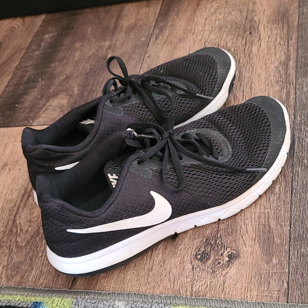 Nike Flex Experience RN 6